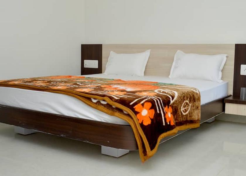 Gujarat Dwarka Double Bed Deluxe Non AC Room
