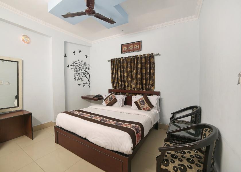 Uttarakhand Haridwar Deluxe Room