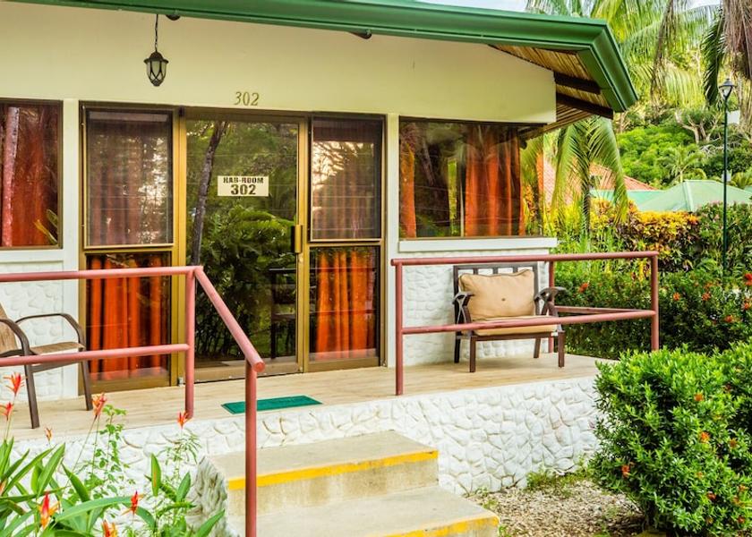 San Jose Ballena Garden View