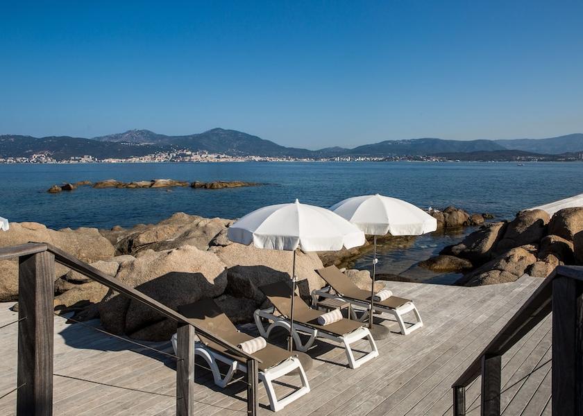 Corsica Grosseto-Prugna Exterior