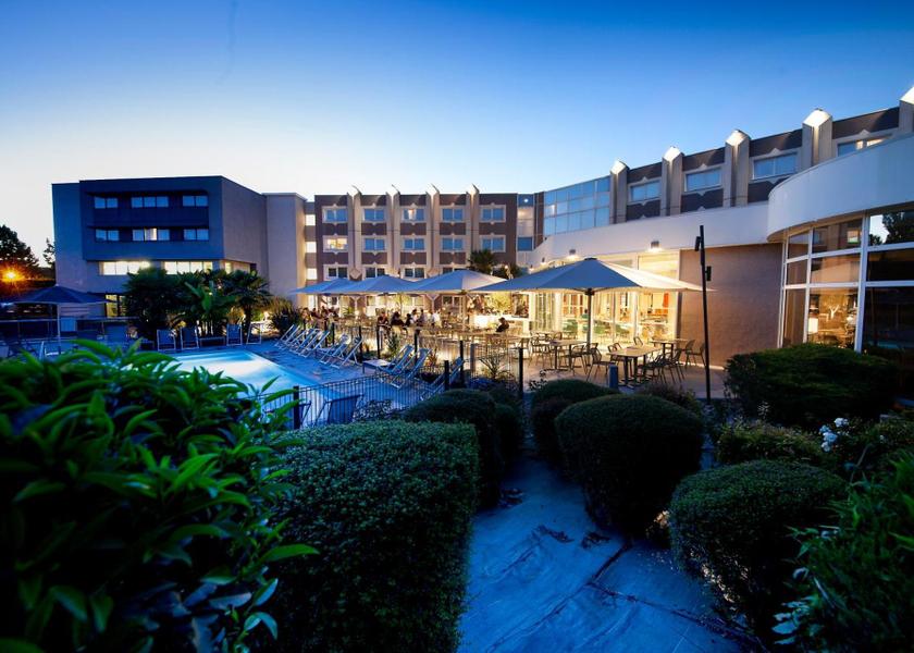 Auvergne-Rhone-Alpes Clermont-Ferrand exterior view