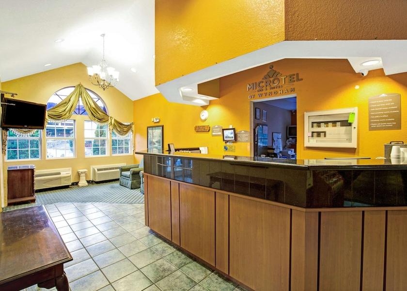 Tennessee Gatlinburg Lobby