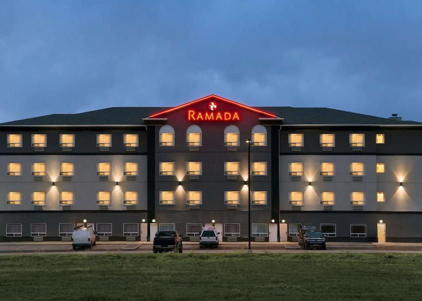 Alberta Drayton Valley Exterior Detail