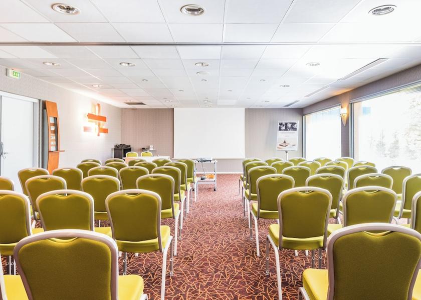 Auvergne-Rhone-Alpes Bourg-en-Bresse Meeting Room
