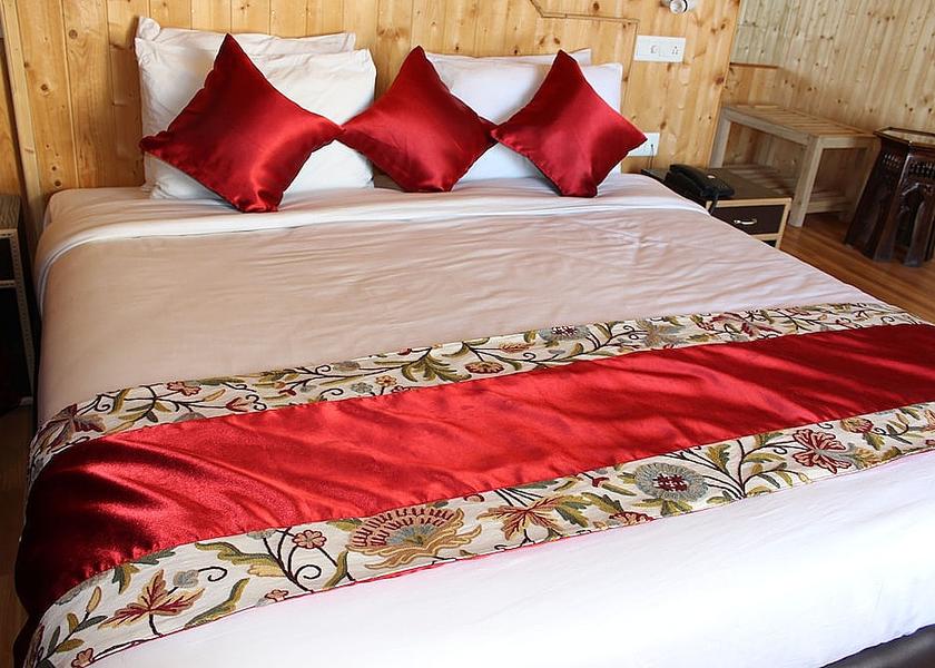 Jammu and Kashmir Srinagar Room