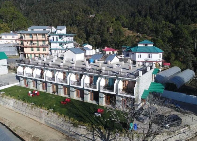 Himachal Pradesh Chail Primary image
