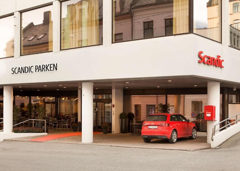 Møre og Romsdal Ålesund Property entrance