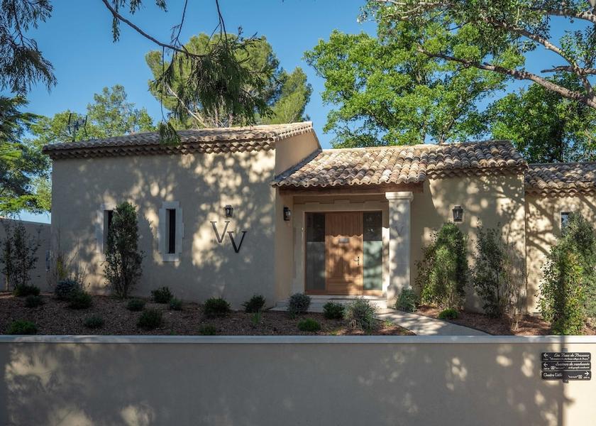 Provence - Alpes - Cote d'Azur St.-Remy-de-Provence Facade