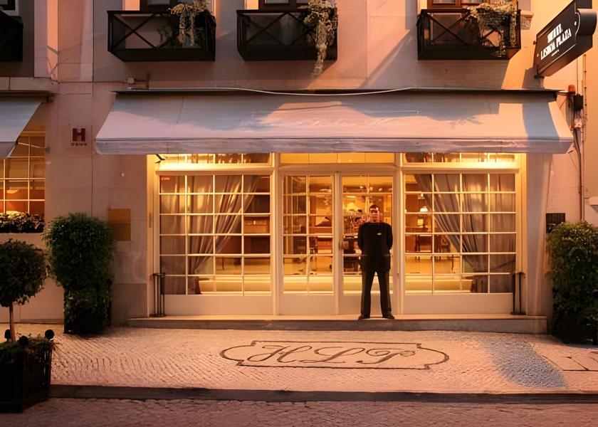  Lisbon Hotel Exterior