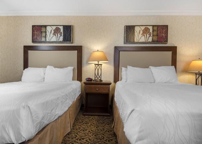 Ontario Midland Room