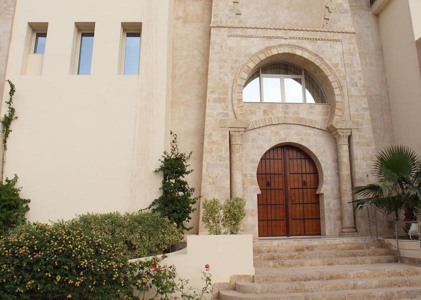  Sfax Exterior Detail