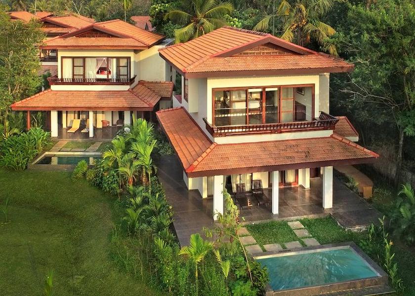 Kerala Kumarakom Hotel Exterior