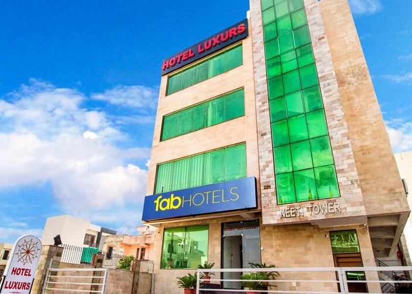 Rajasthan Jaipur Hotel Exterior