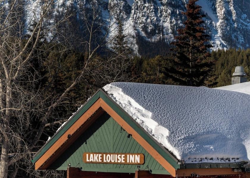 Alberta Lake Louise Exterior