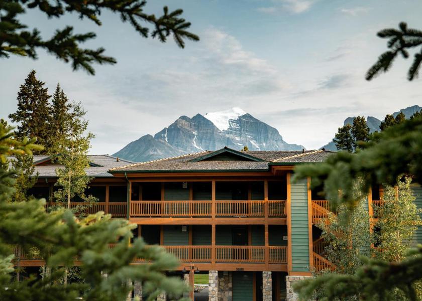 Alberta Lake Louise view