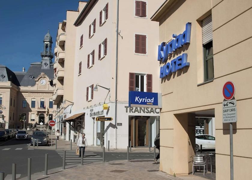 Auvergne-Rhone-Alpes Villefranche-sur-Saone Exterior Detail