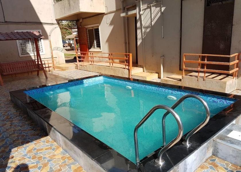 Maharashtra Panchgani Room