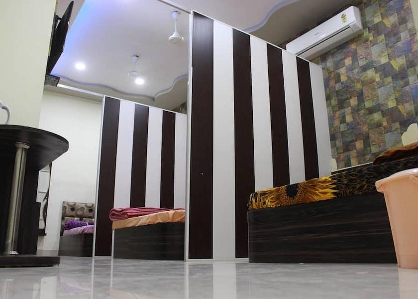 Madhya Pradesh Ujjain Public Areas