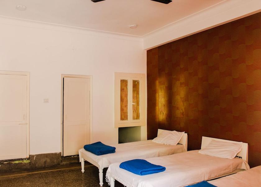 Madhya Pradesh Gwalior Room