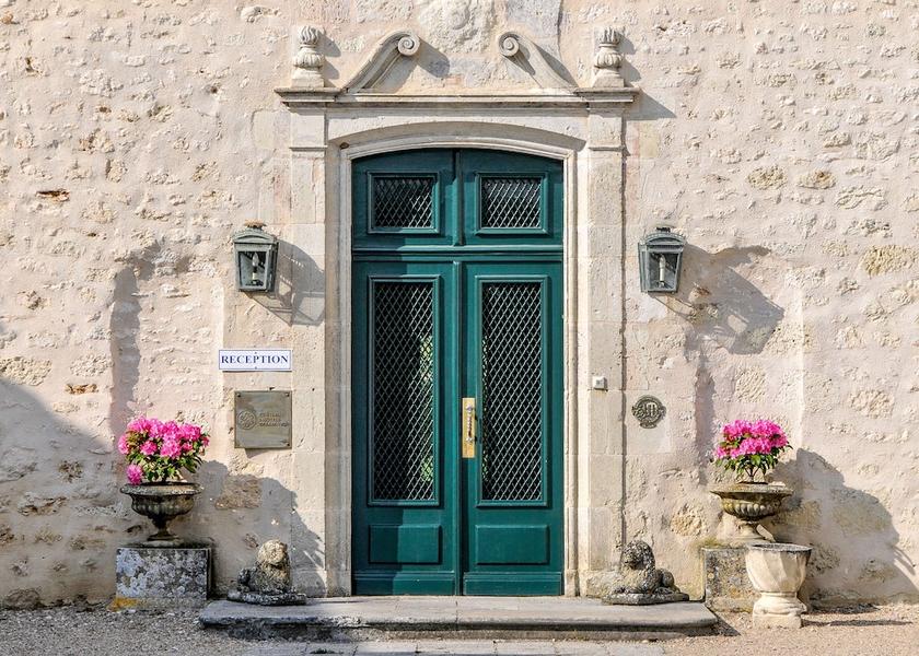 Nouvelle-Aquitaine Monestier Interior Entrance
