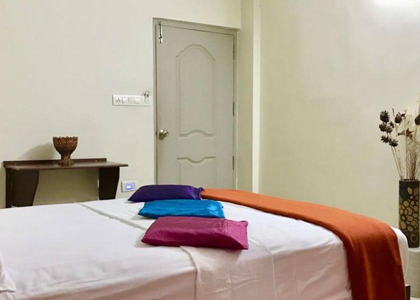 Kerala Perintalmanna a/c double room