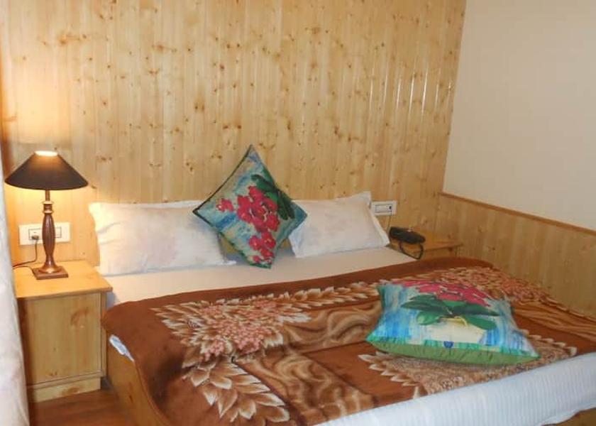 Himachal Pradesh Kullu Deluxe Room