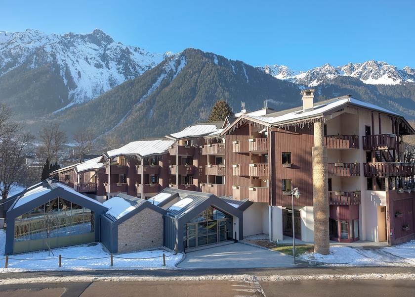 Auvergne-Rhône-Alpes Chamonix-Mont-Blanc Front of property