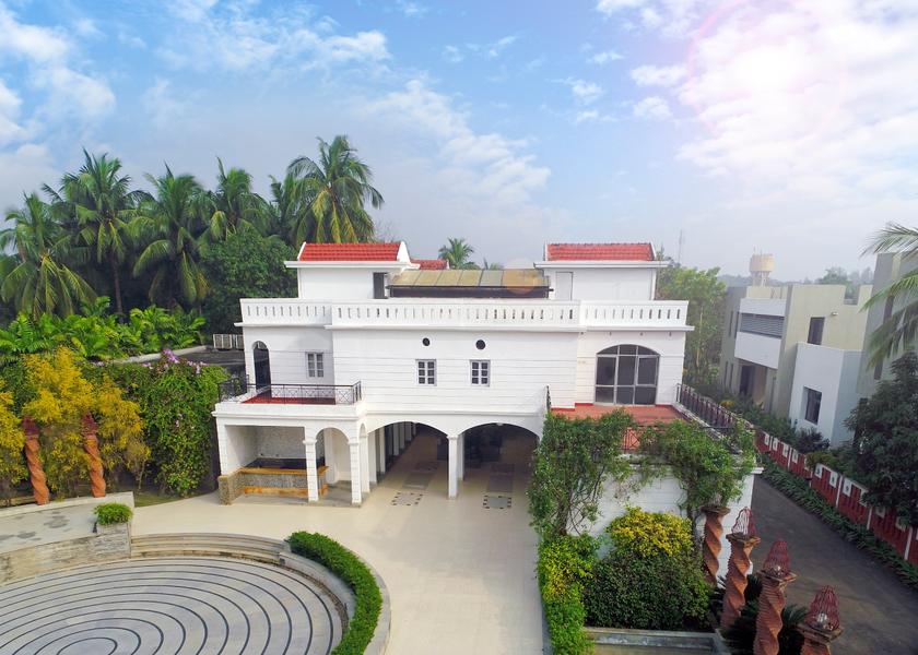 West Bengal Diamond Harbour Hotel Exterior