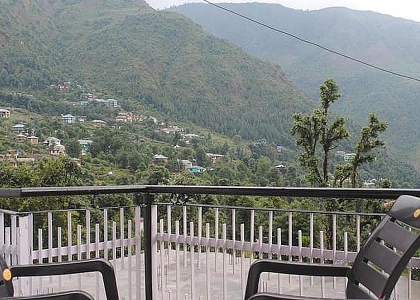 Himachal Pradesh Dharamshala Sit Out
