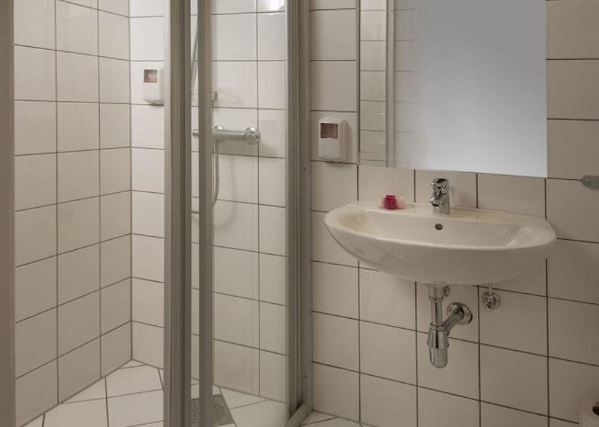 Møre og Romsdal Ålesund Bathroom