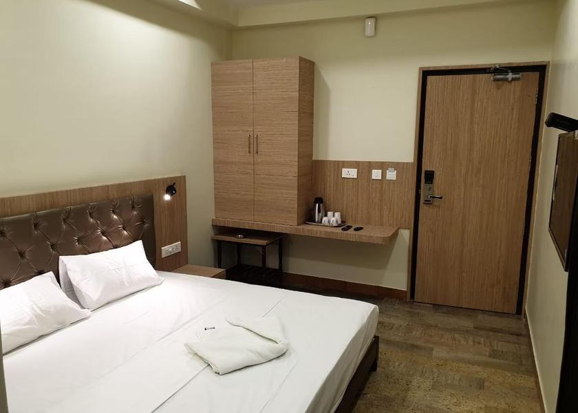 Tamil Nadu Trichy Amutham Basic Non Ac Room