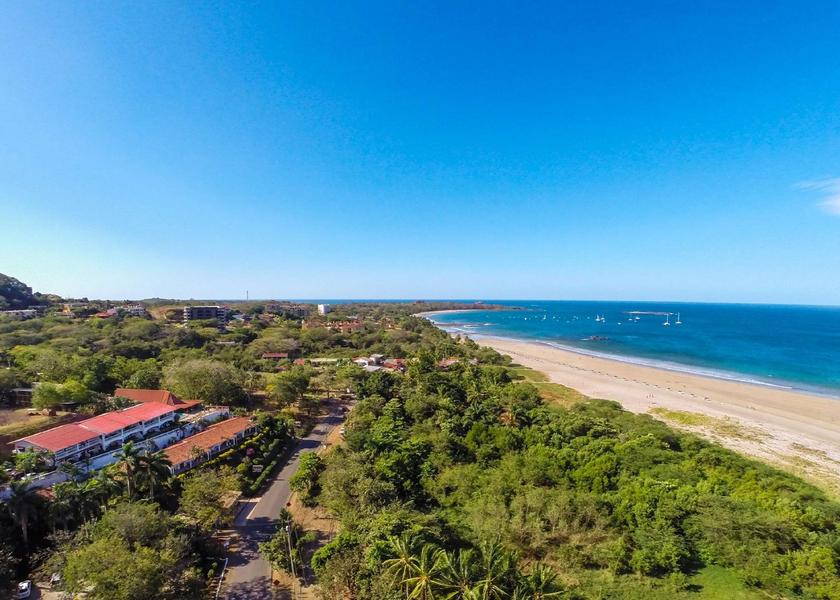 Guanacaste Tamarindo surrounding environment
