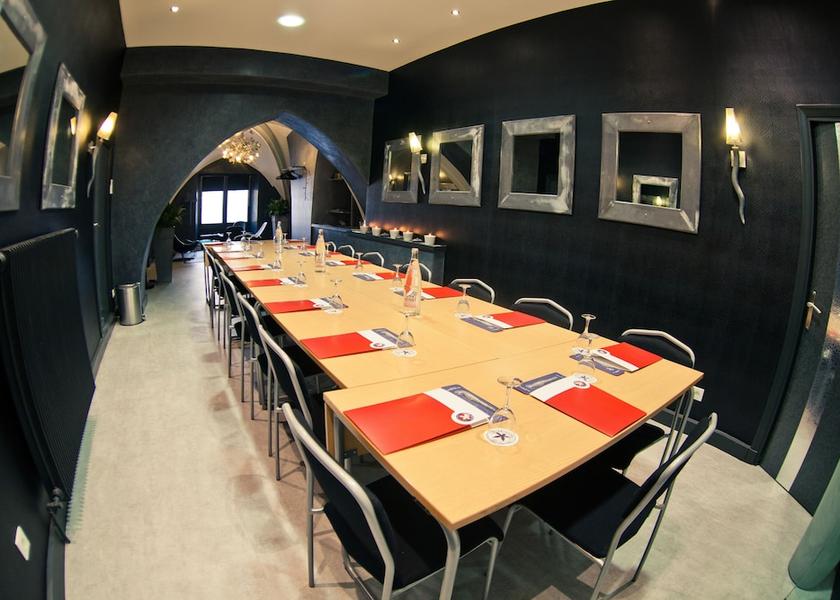 Auvergne-Rhone-Alpes Chambery Meeting Room