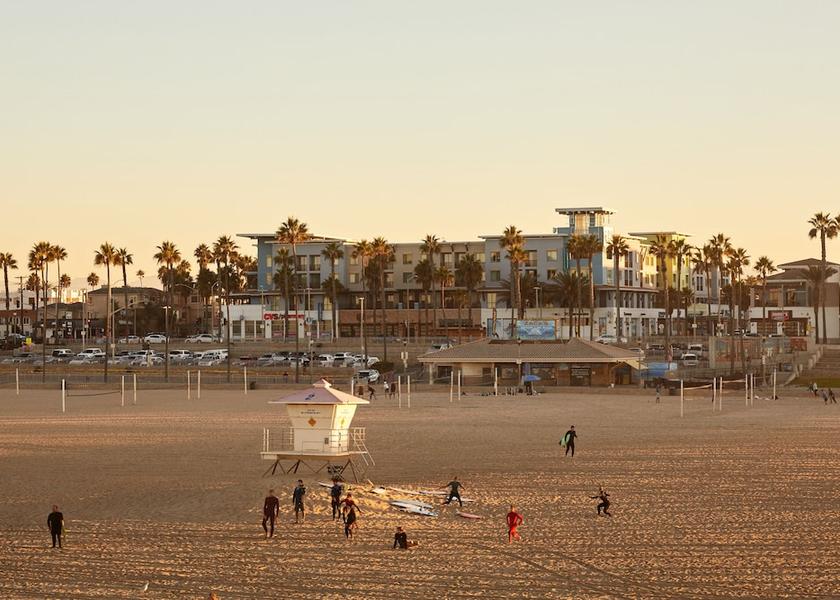 California Huntington Beach Surfing/boogie boarding