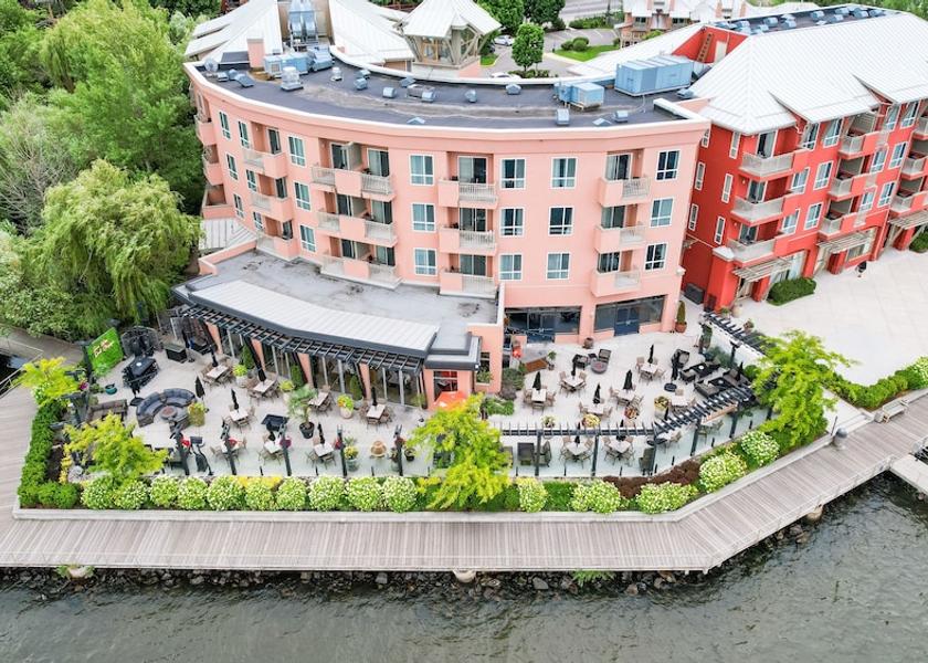 British Columbia Kelowna Restaurant