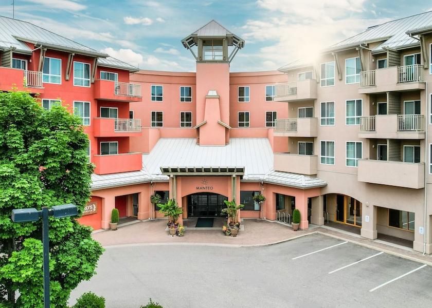 British Columbia Kelowna Front of property