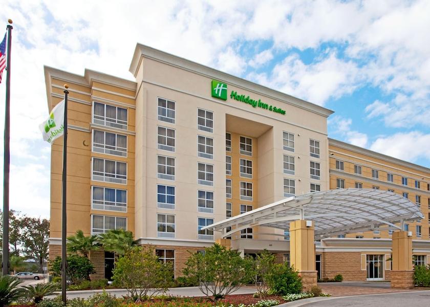 Florida Orange Park Exterior Detail