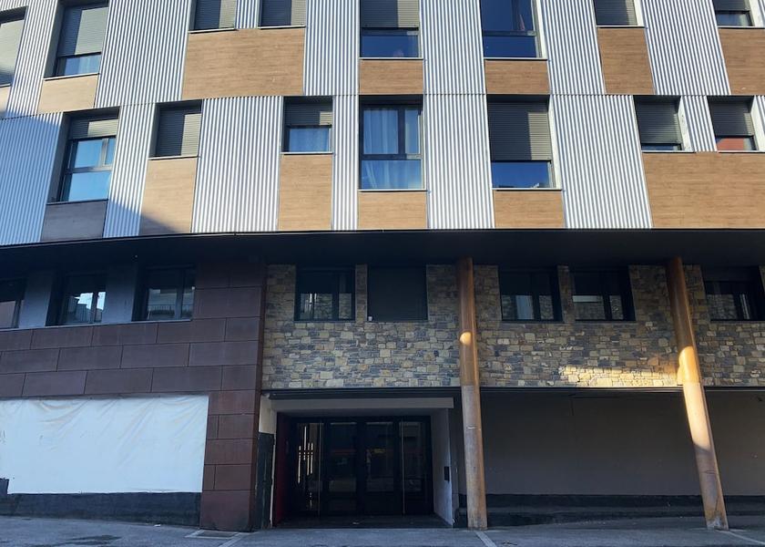 Occitanie Pas de la Casa Entrance