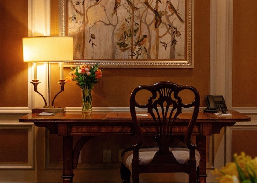 Ontario Toronto Room