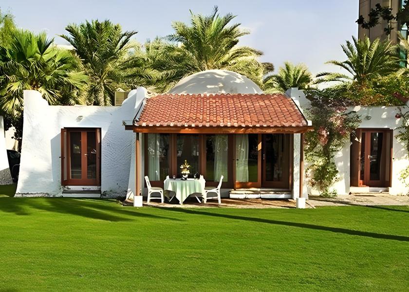  Sharjah Hotel Exterior