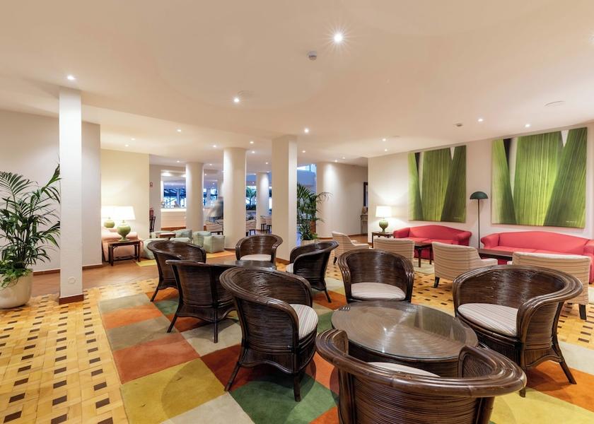 Madeira Region Funchal Lobby sitting area