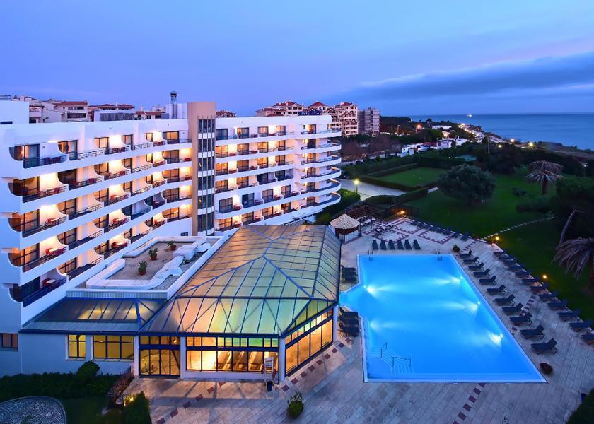  Cascais exterior view