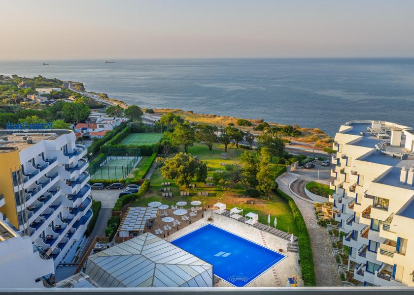  Cascais exterior view