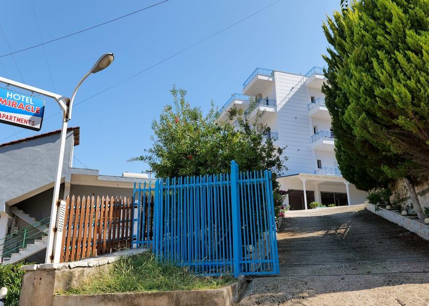 Vlorë County Sarandë Exterior Detail