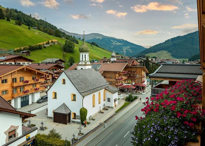 Tyrol Gerlos Exterior Detail