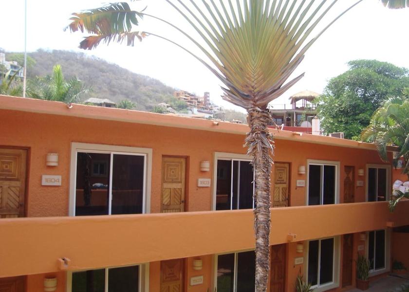 Guerrero Zihuatanejo Exterior