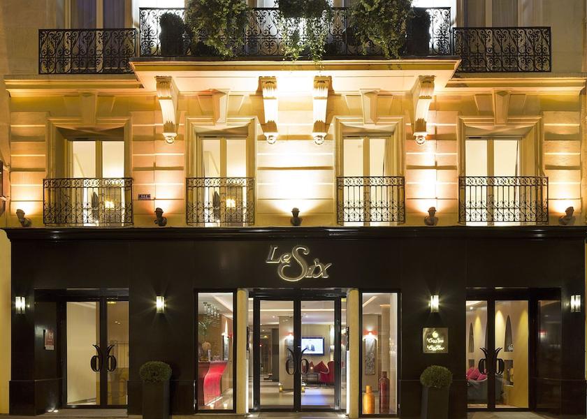 Ile-de-France Paris Exterior