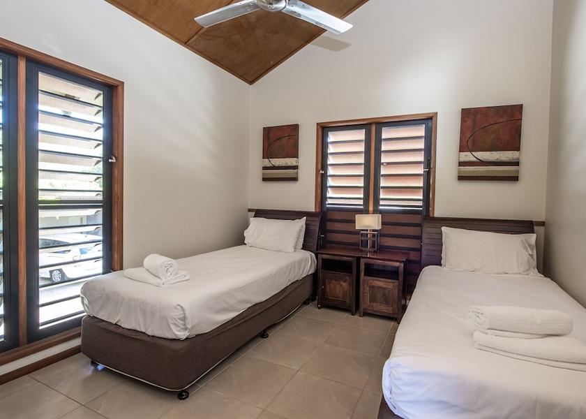 Townsville City Nelly Bay Room