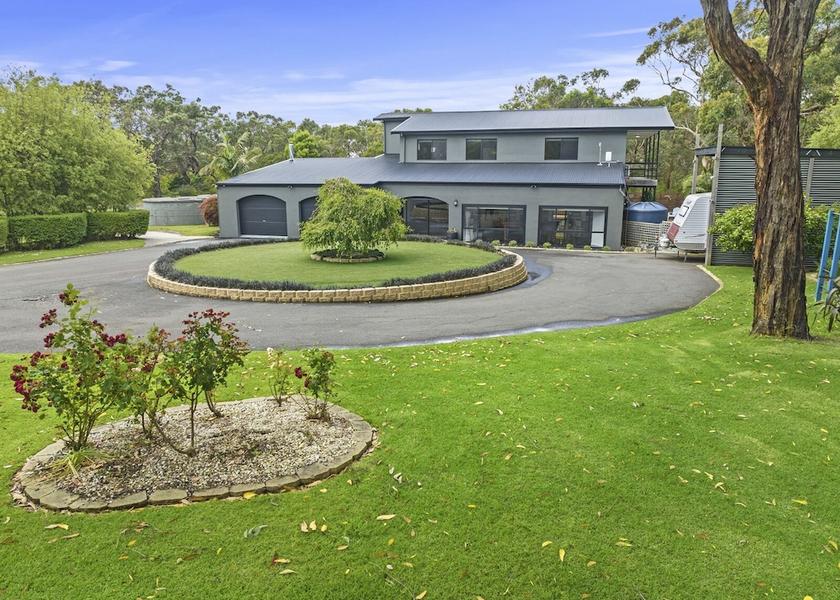 Victoria Inverloch Exterior Detail