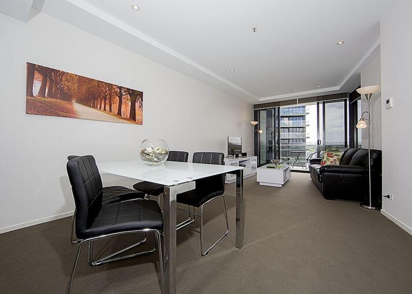 New South Wales Canberra In-Room Dining